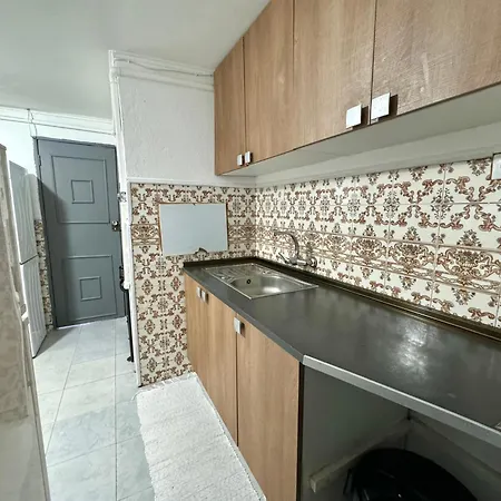 Cost Alameda בית הארחה